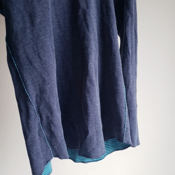 Lululemon Open Your Heart Long Sleeve Heathered Ink / Classic Stripe Reversible - Picture 14 of 16